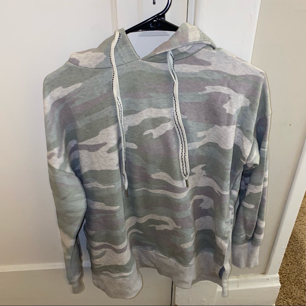 Aerie sweatshirt